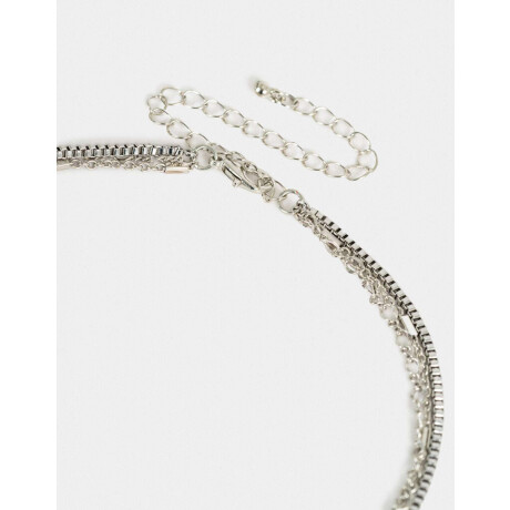 Collares Cortos De metal Plateado