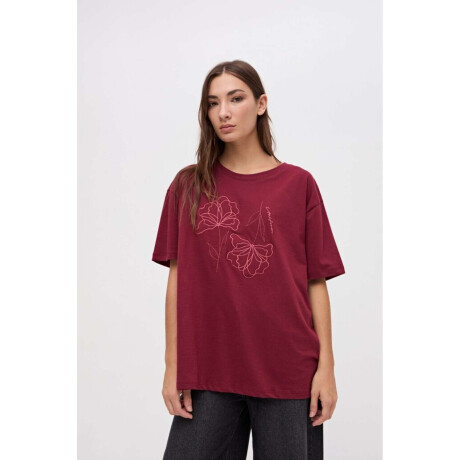 Remera Kiari Bordo