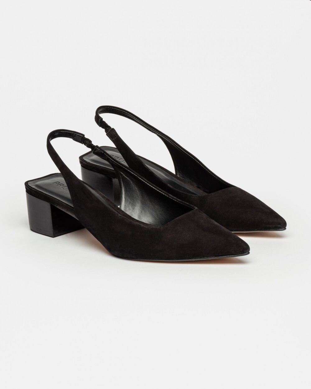 Stiletto Marga en cuero nobuk Negro