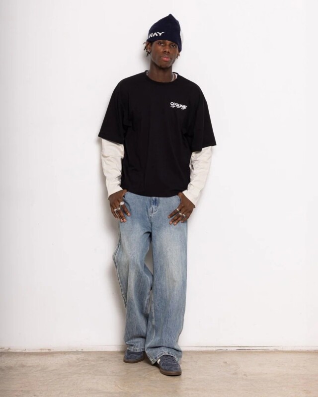 Camiseta Coolway Manga Larga - Negra Camiseta Coolway Manga Larga - Negra