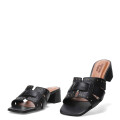 Sandalias de Mujer Bottero con Tiras y Taco Negro