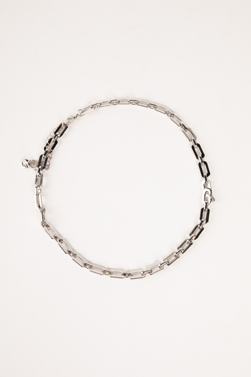 COLLAR VARSKA Plateado