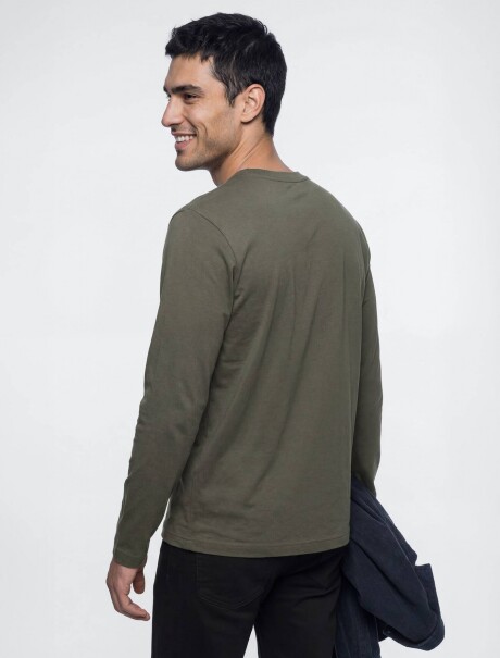 CAMISETA MANGA LARGA VERDE