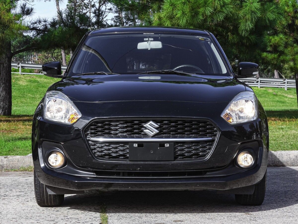Suzuki Swift GL 1.2 EXCELENTE ESTADO! | Permuta / Financia Suzuki Swift GL 1.2 EXCELENTE ESTADO! | Permuta / Financia