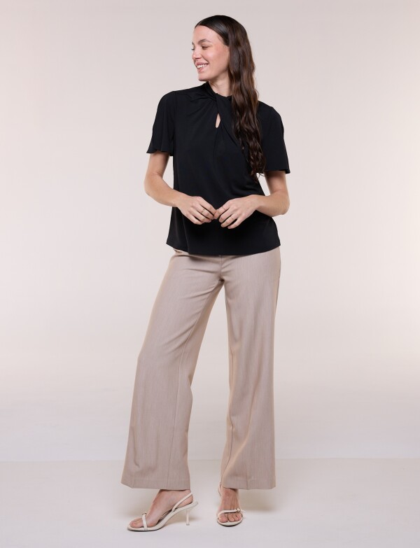 Blusa Nudo Con Mangas Abiertas NEGRO