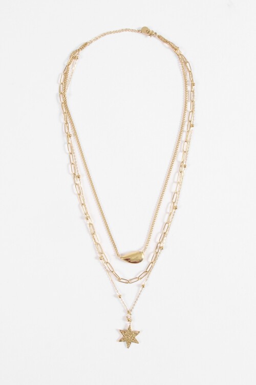 Collar triple vueltas dijes acero dorado
