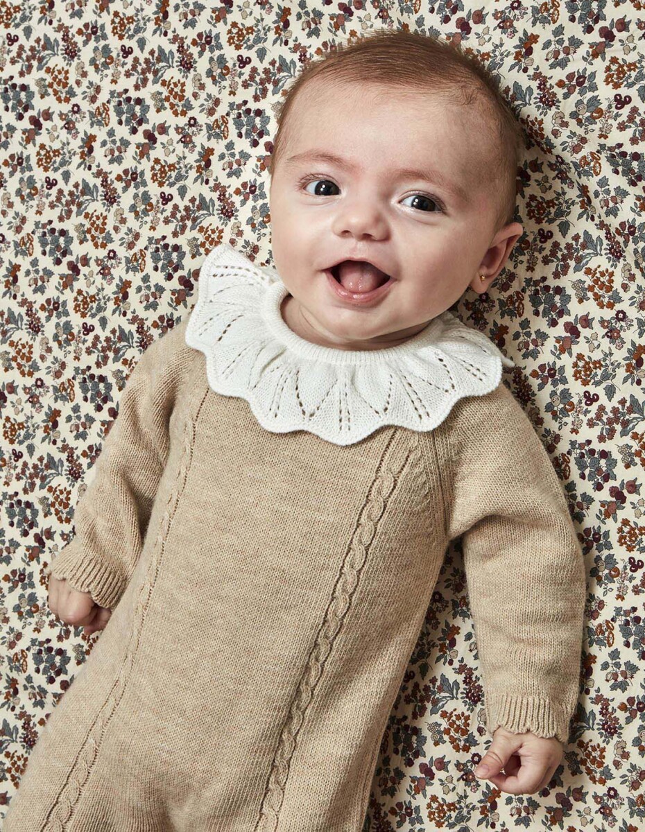 Pelele Con Ochos Y Cuello - Tostado Melange 