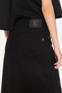 POLLERA BLACK AIR Negro