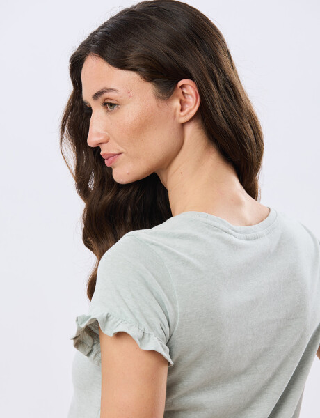 REMERA DE ALGODÓN CON VOLADO Verde