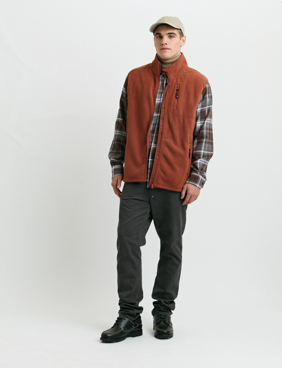 470563 CHALECO NAVIGATOR Ladrillo