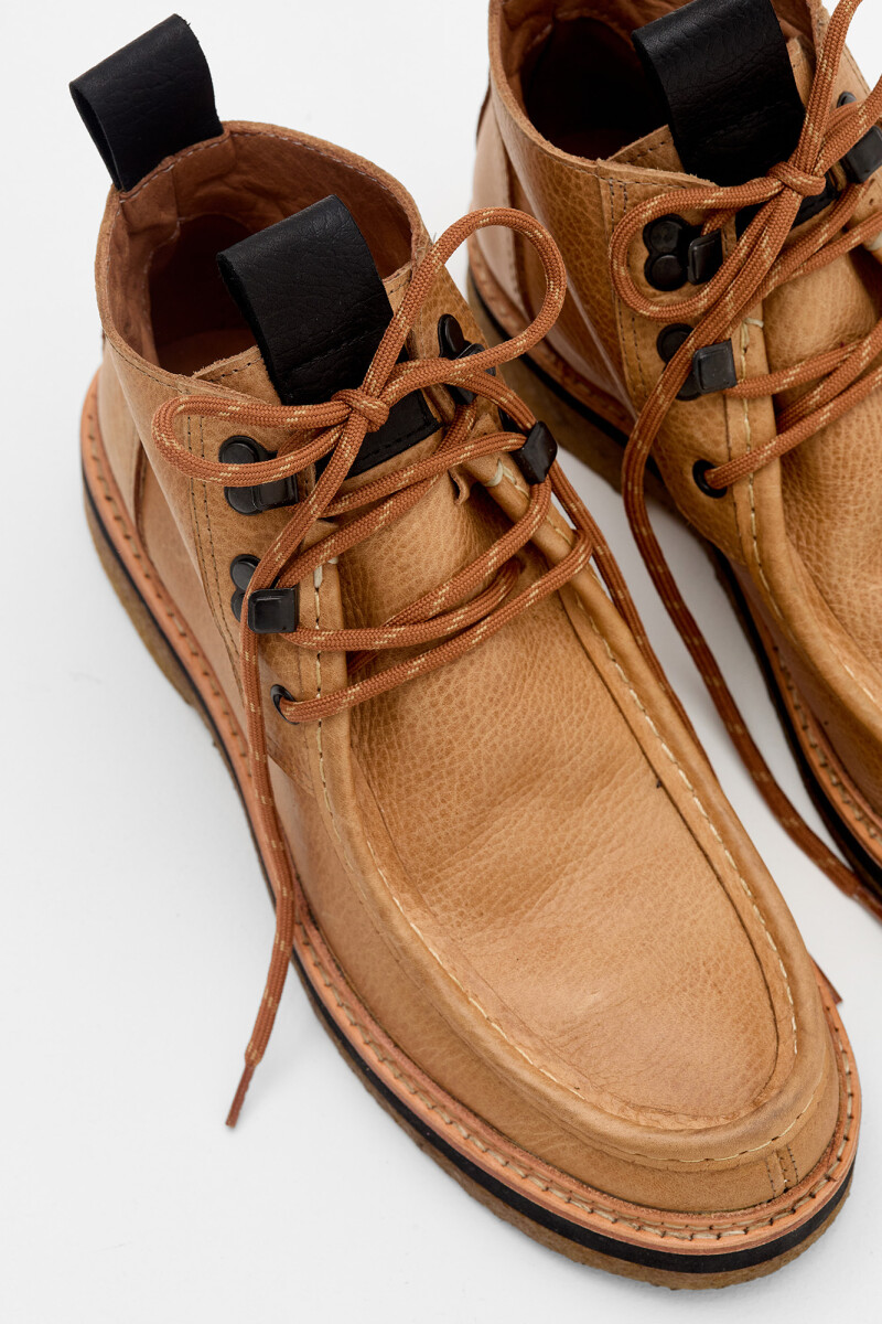 Borcego Zoe Camel