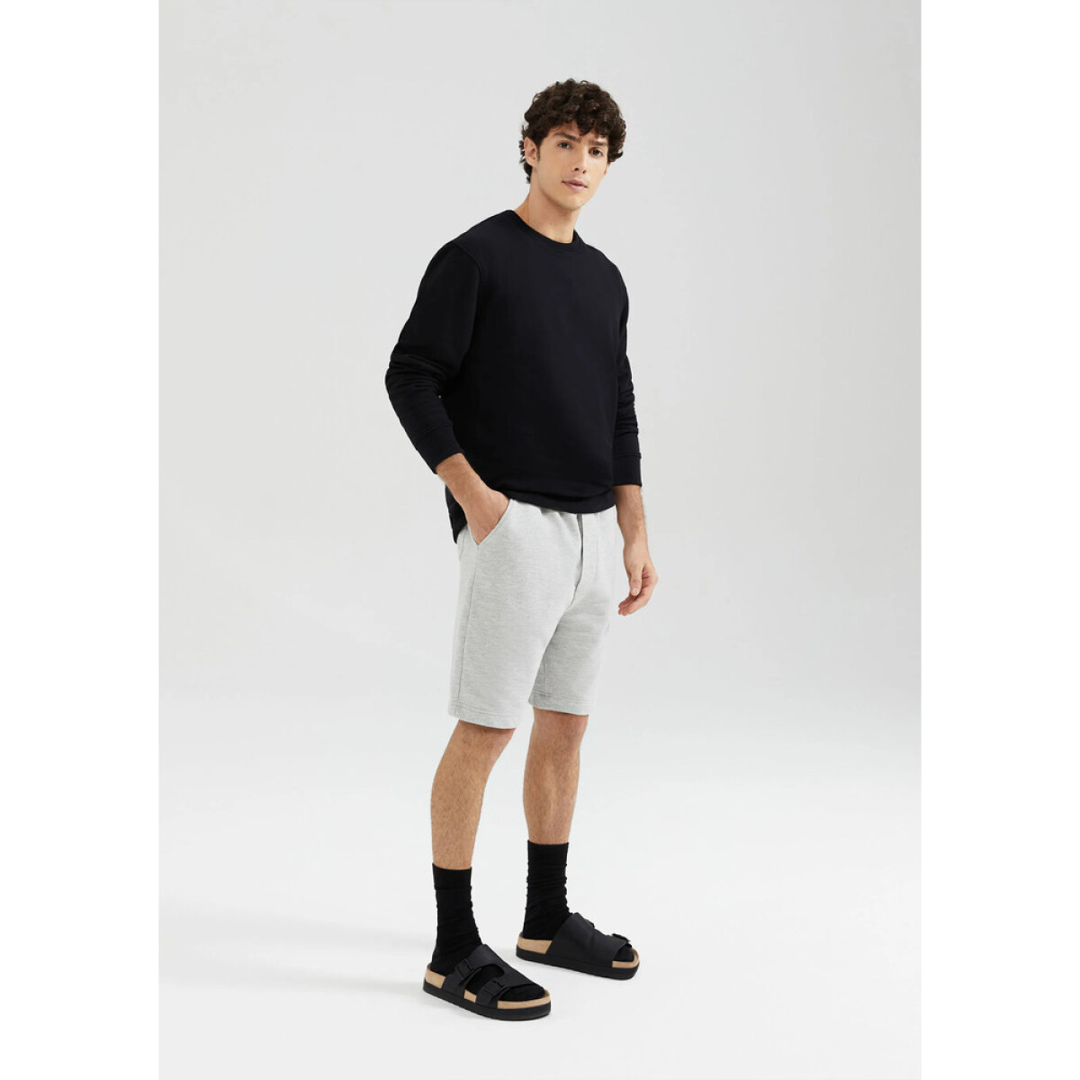 BERMUDA MASC - GRIS CLARO/NEGRO/NARANJA 