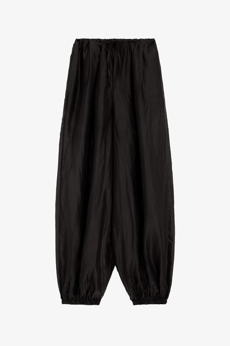 PANTALON ARRUGADO Negro