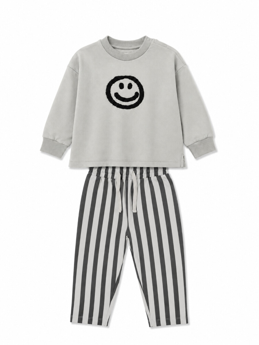 CONJUNTO AIMAR - GRIS CLARO 