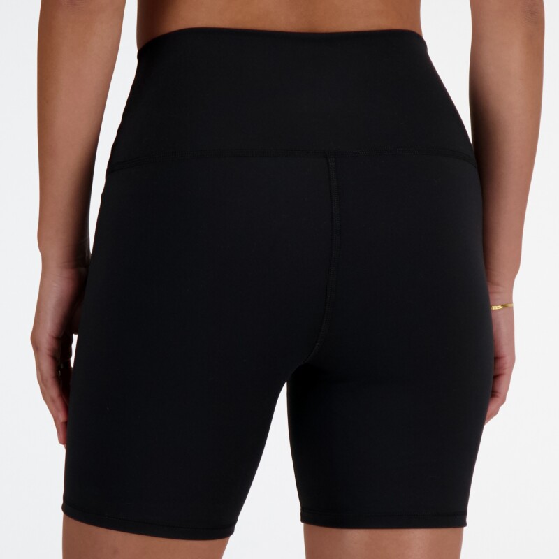 Short New Balance de Dama - 6 INCH BIKE SHORT - WS41114BK BLACK