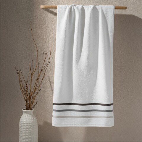 Toalla de Baño 100% Algodón 360g - 70 x 130 cm - Blanco Toalla de Baño 100% Algodón 360g - 70 x 130 cm - Blanco