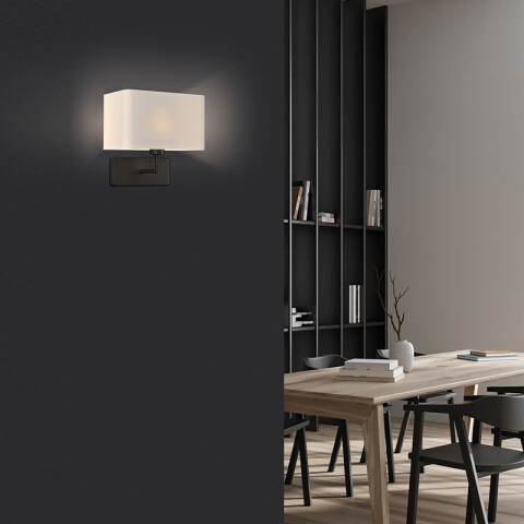 Lámpara pared negro c/ pantalla tela rectangu. E27 BA0124