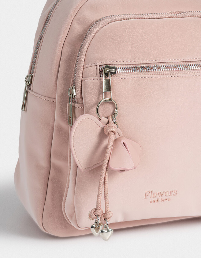 Mochilas Urbanas Mochila De Cuerina Con Charm - Rosa Viejo