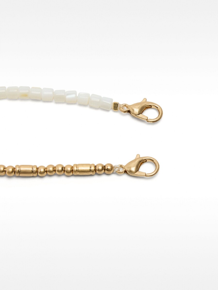 Set De Collares Con Conchas blanco