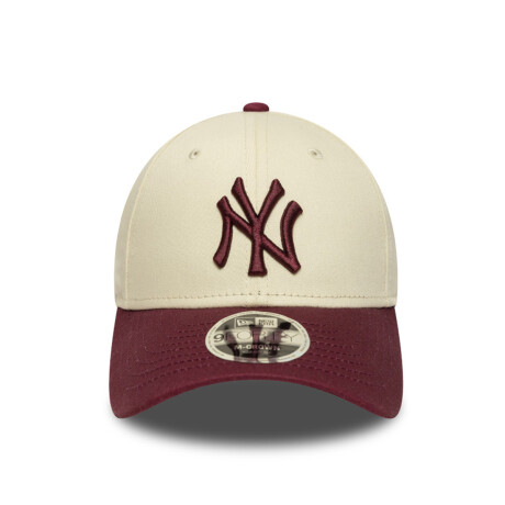 Gorro New Era - PATCH 9 FORTY MC NEYYANCO - 60691340 BEIGE/ROJO