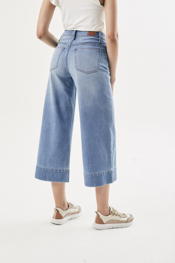 Jean Wide Leg Jean