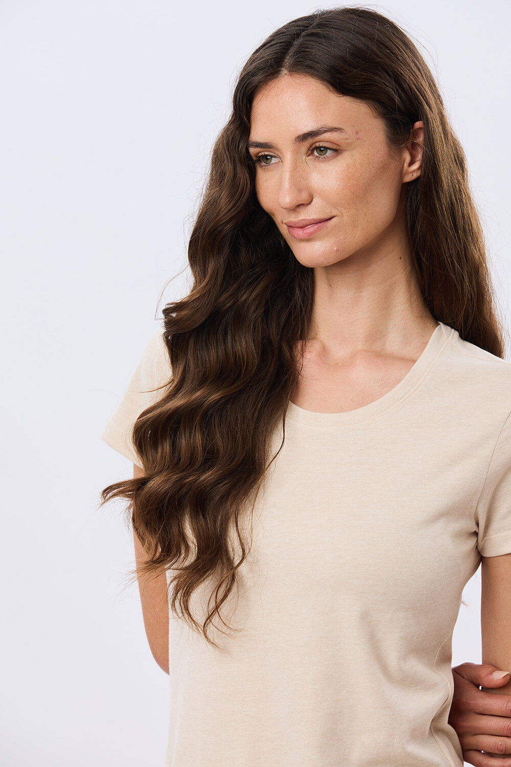 REMERA BÁSICA DE ALGODÓN Beige