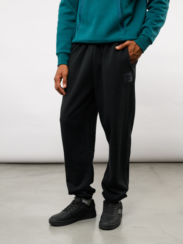 Pantalón Northbound Umbro Hombre 002