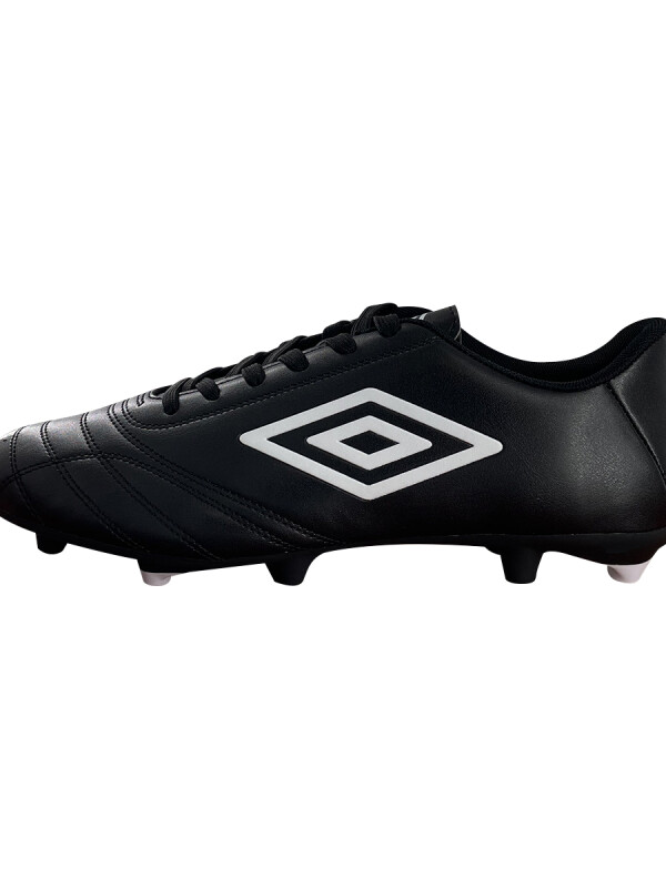 Calzado Clasic II HG Umbro Hombre 029