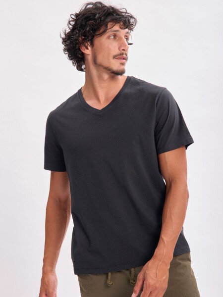 Remera manga corta cuello en v Negra