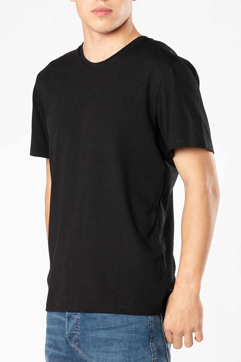 REMERA CHELI RUSTY - Negro 