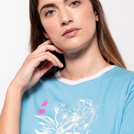 REMERA FLOWERY Turquesa