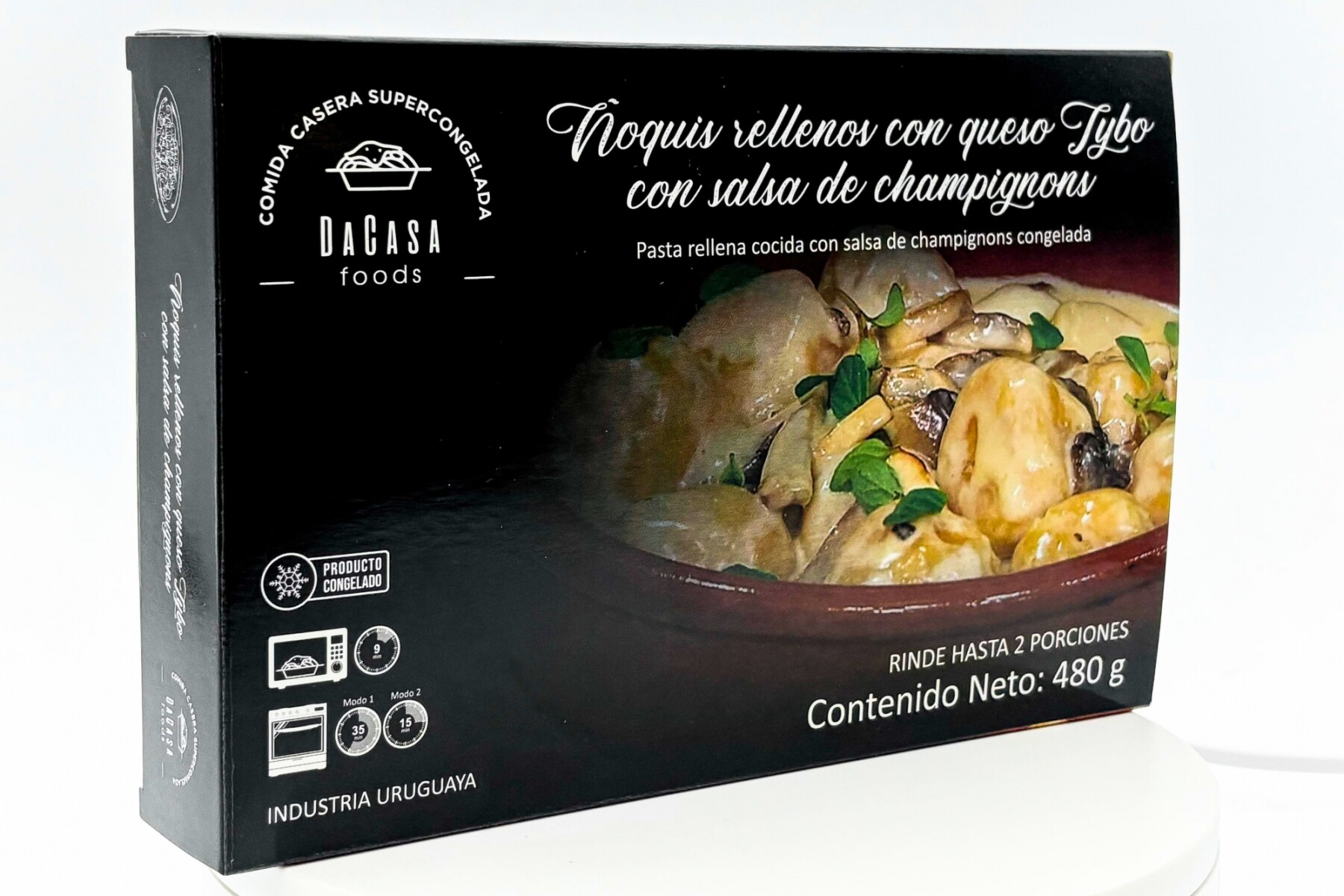 ÑOQUIS RELLENOS CON SALSA CHAMPI 
