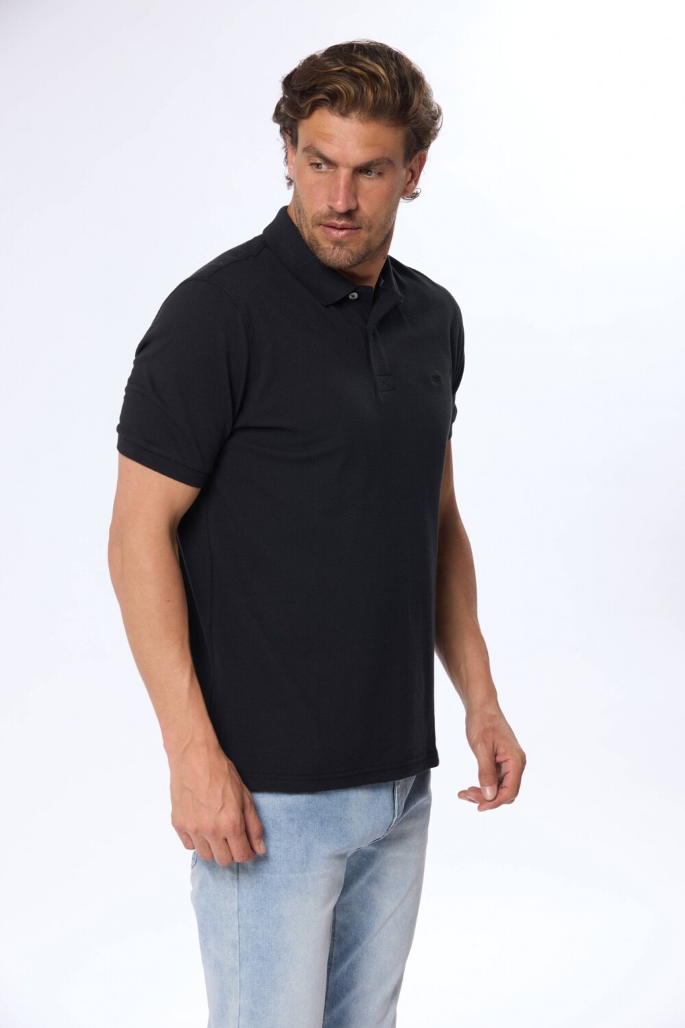 REMERA POLO PIQUE Negro