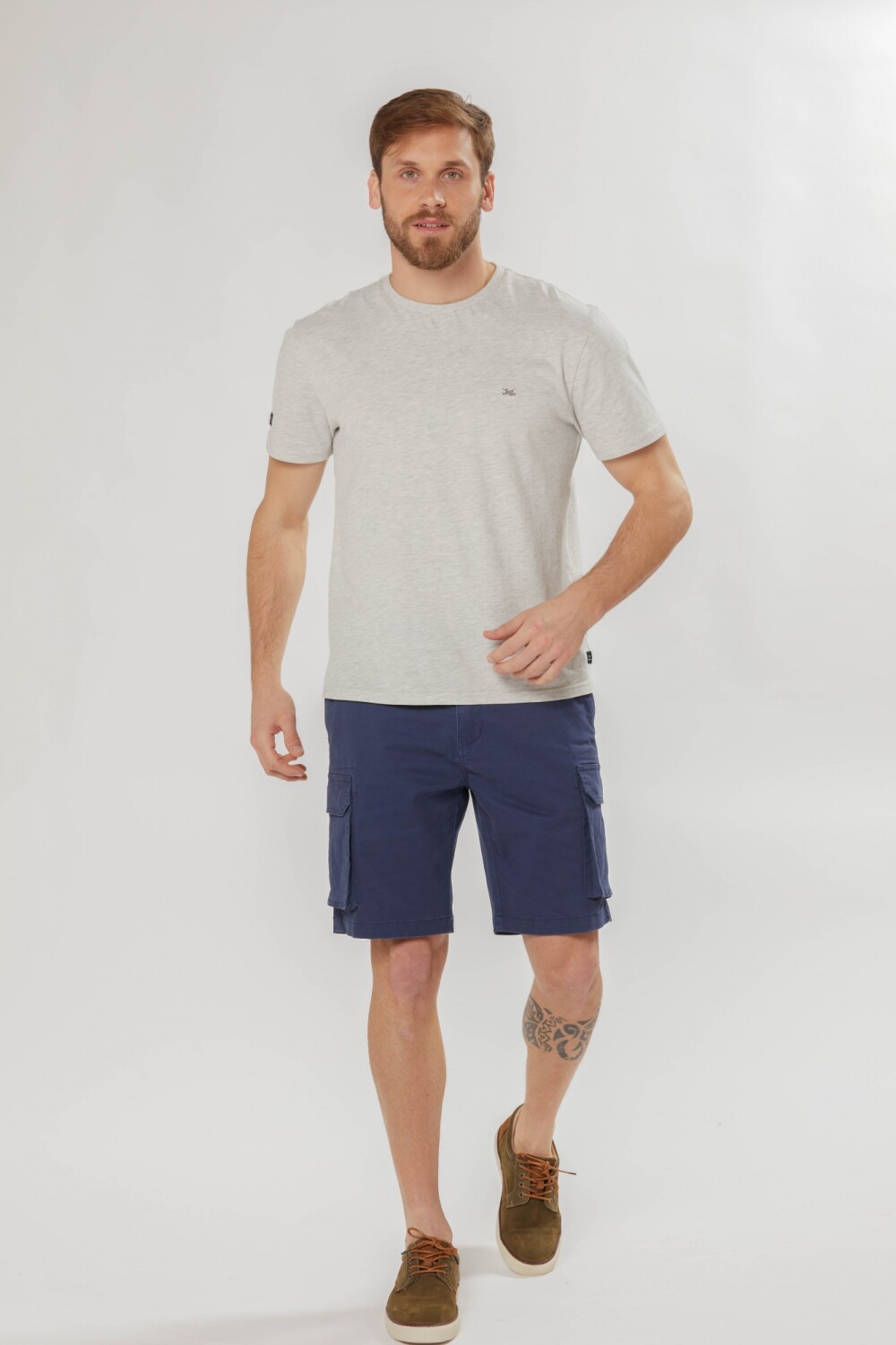 BERMUDA CARGO CON SPANDEX Azul