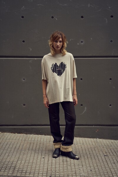 Remera kiwa Beige