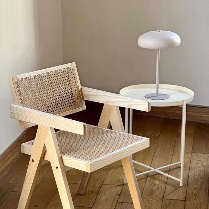 Silla Berlin Apoyabrazos Natural | PREVENTA