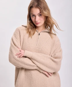 Buzo punto medio cierre Beige