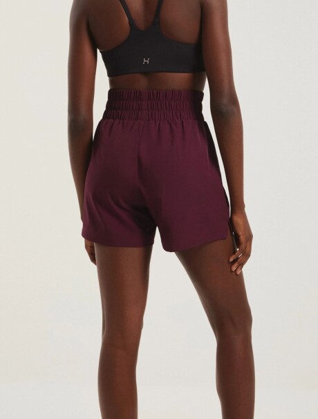 SHORT DEPORTIVO EASY CARE TIPO RUNNER BORDEAUX