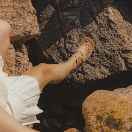 SANDALIAS VENET - CUERO ILARIA MARRON