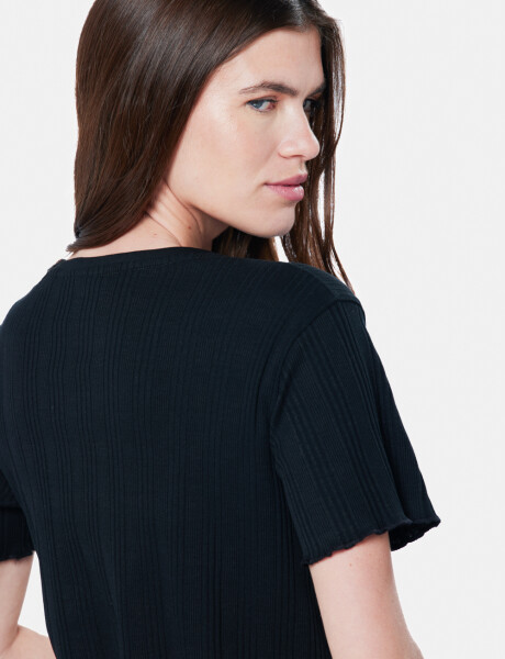 REMERA RIB CON BOTONES Negro