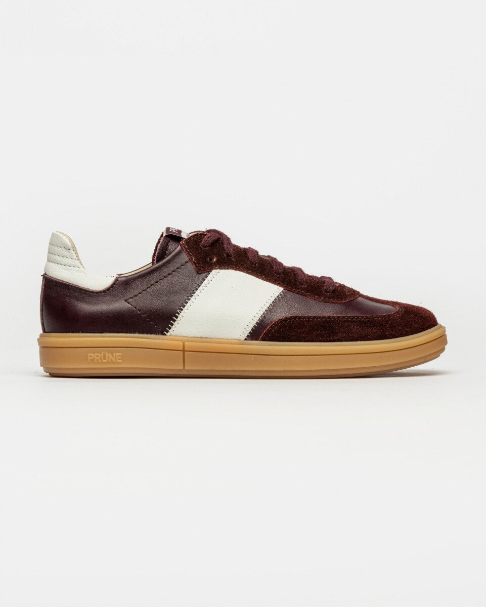 Sneaker Nil En Cuero Liso - Bordeaux 