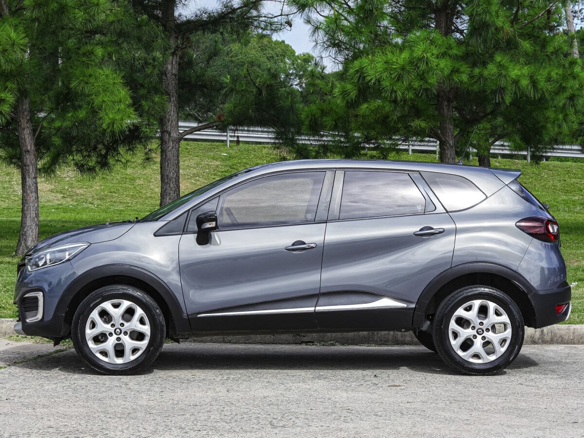 Renault Grand Captur Zen 2.0 MT| Permuta / Financia Renault Grand Captur Zen 2.0 MT| Permuta / Financia