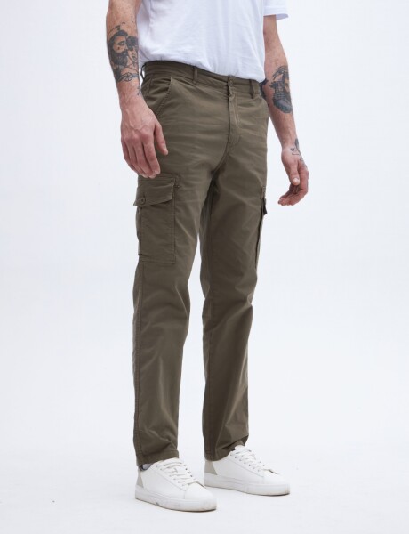 Pantalón cargo Roque Oliva
