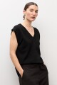 Chaleco escote V negro