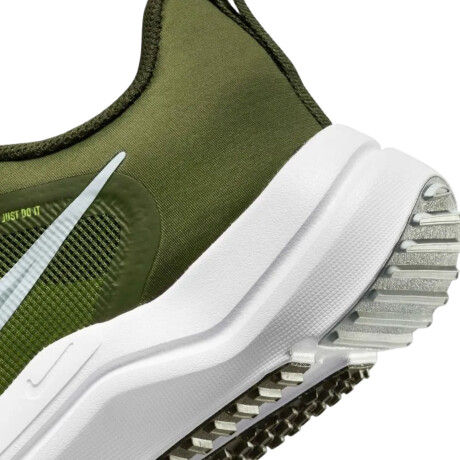NIKE DOWNSHIFTER 12 Green
