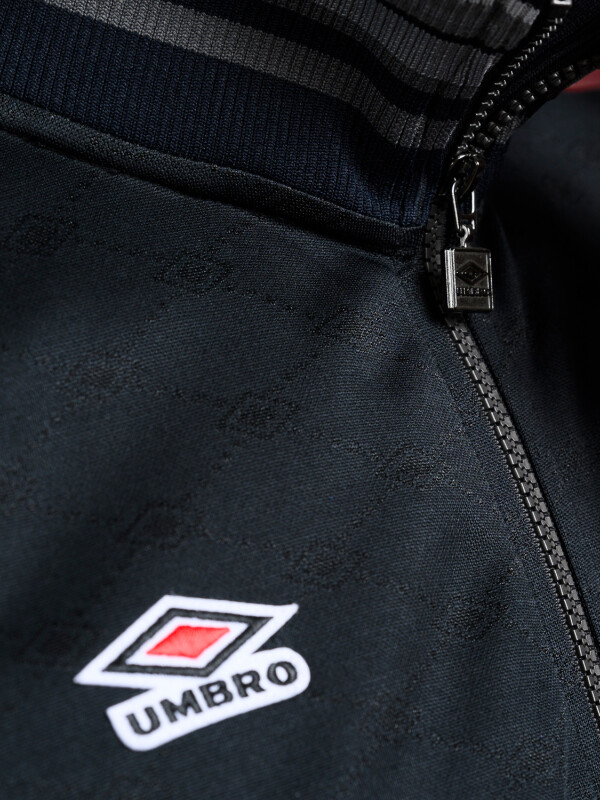 CAMPERA MONOGRAM Umbro Hombre 002