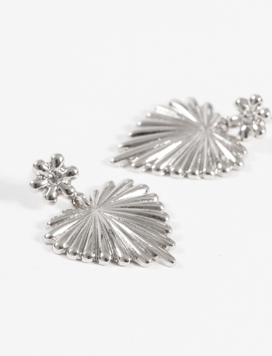Caravanas flor labrada - plateado 