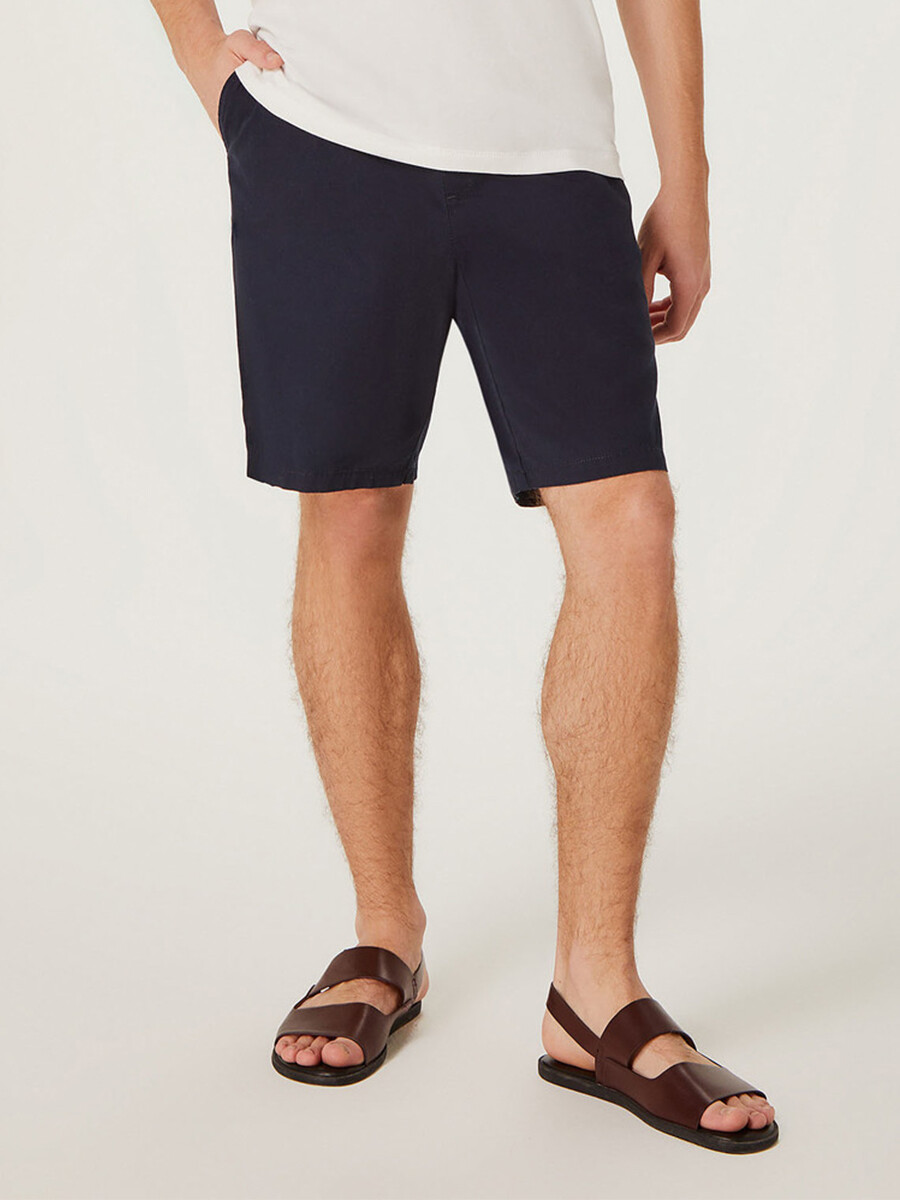 BERMUDA BÁSICA CON CORDÓN - AZUL 