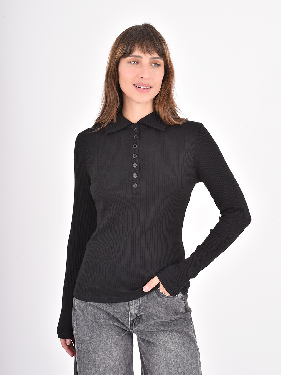 REMERA XAMARA - NEGRO 