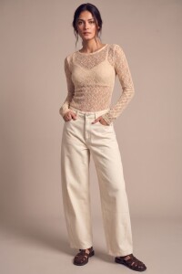 Remera Encaje Beige